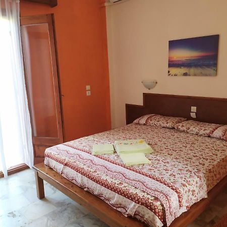 Apartment Victoria Ájos Jeórjos Eksteriør bilde