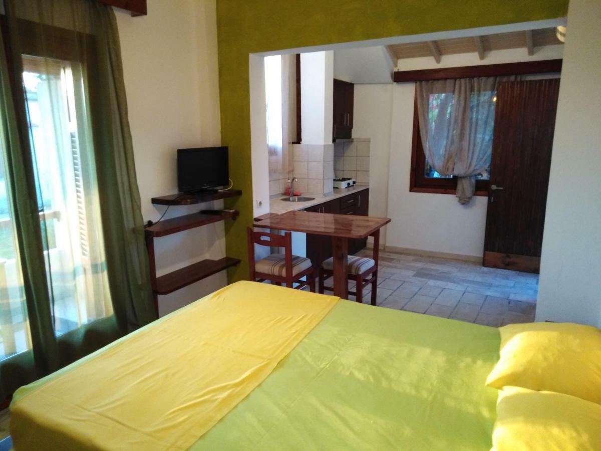 Apartment Victoria Ájos Jeórjos Eksteriør bilde