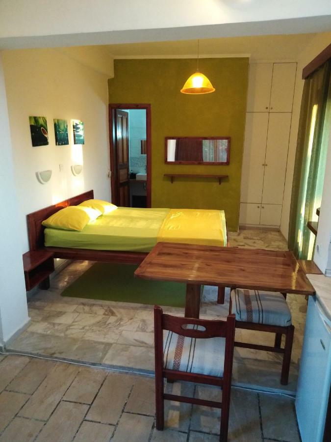 Apartment Victoria Ájos Jeórjos Eksteriør bilde