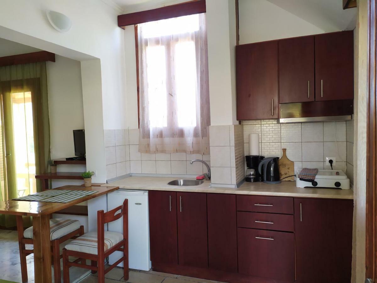 Apartment Victoria Ájos Jeórjos Eksteriør bilde